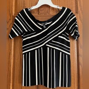 Elegant INC Black + White striped drop shoulder short sleeve blouse Petite Large